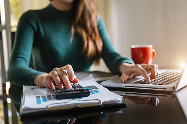 Accounting & Finance