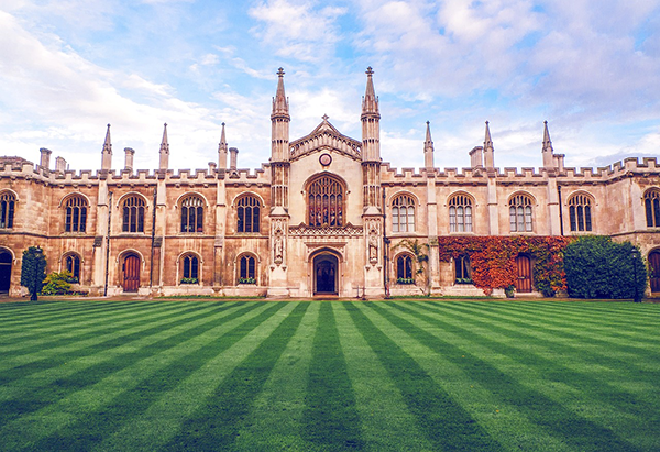 Top 10 Cities in UK for Indian Students