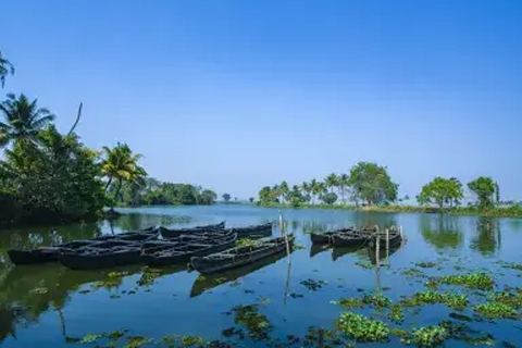 Luxury Kerala Backwater Retreat Kerala Tour Package Holiday Vibez