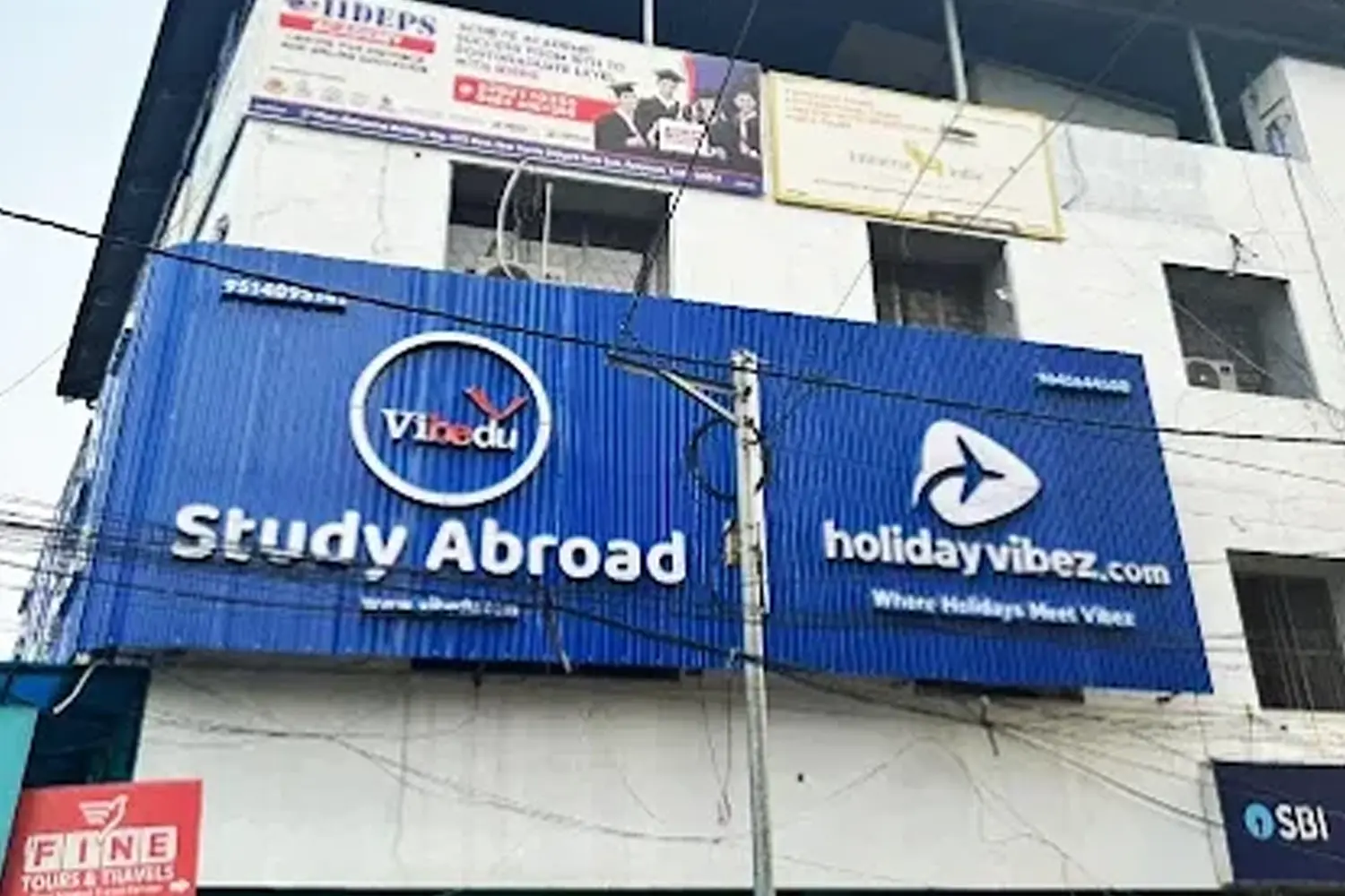 Holiday Vibez — Travel Company South India